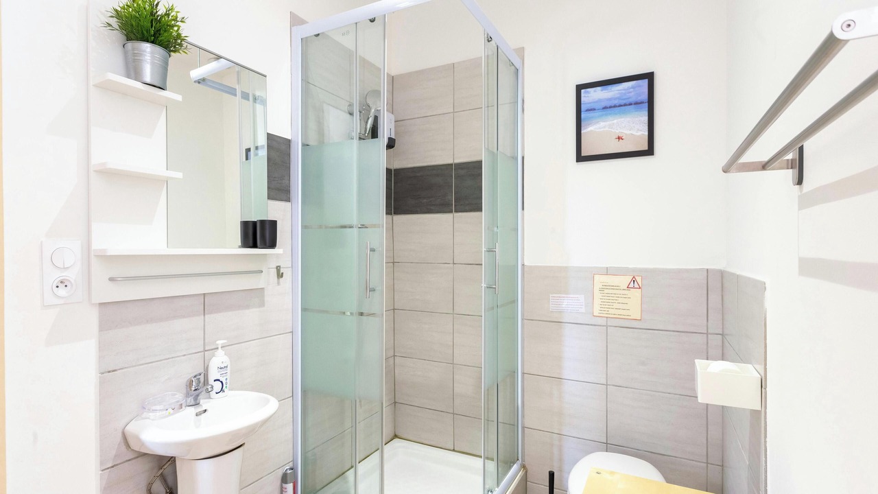 Photo of Bathroom in Montmeyan