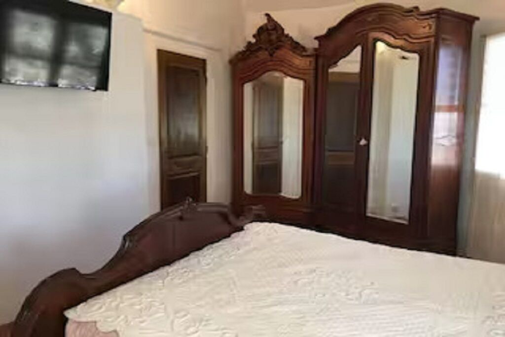 Photo of Bedroom in Arles