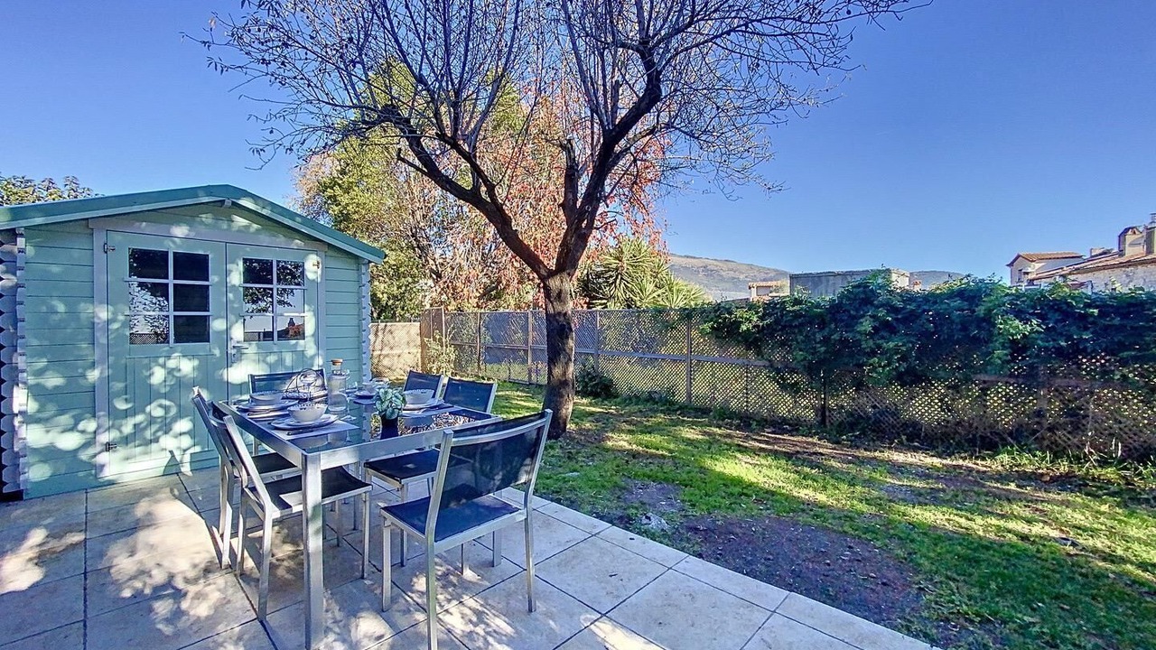 Photo of Outdoor in Cabris