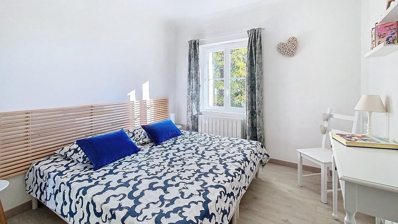 Photo of Bedroom in Cabris