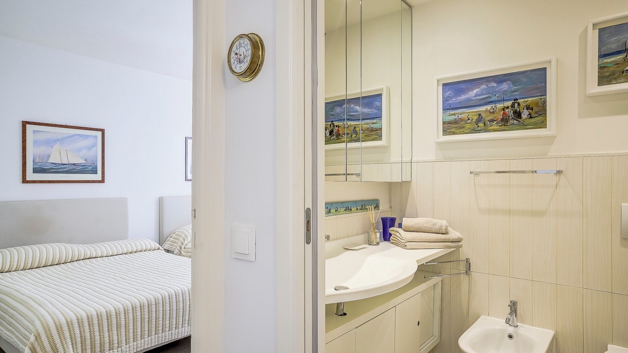 Photo of Bathroom in Cap-Ferrat