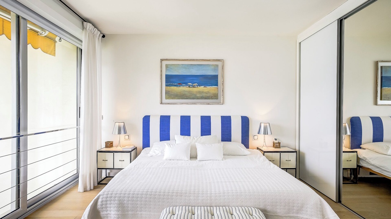 Photo of Bedroom in Cap-Ferrat