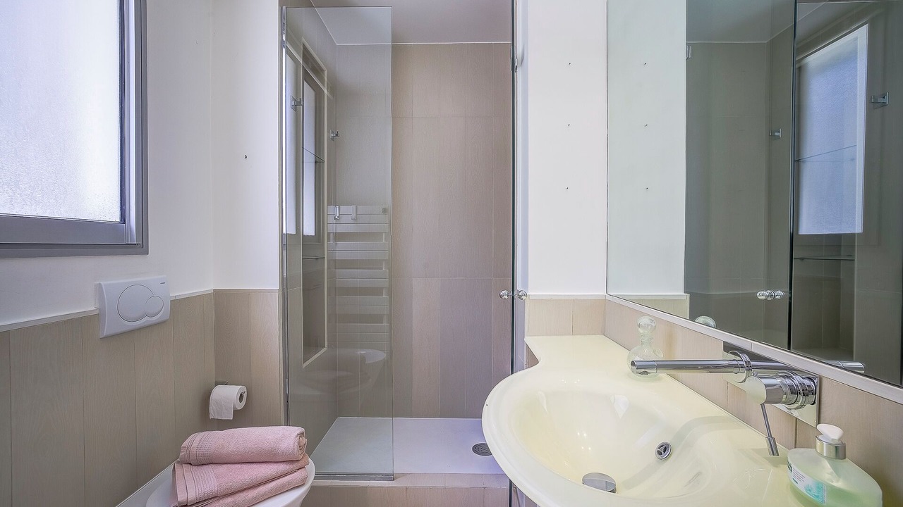 Photo of Bathroom in Cap-Ferrat