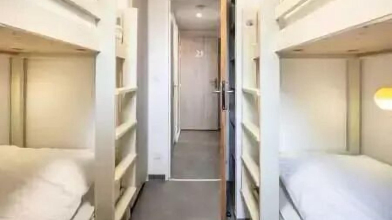 Photo of Bedroom in Saint-Leger-les-Melezes