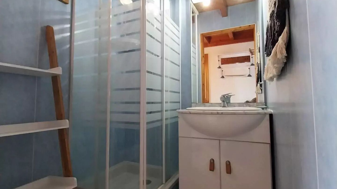 Photo of Bathroom in Reallon