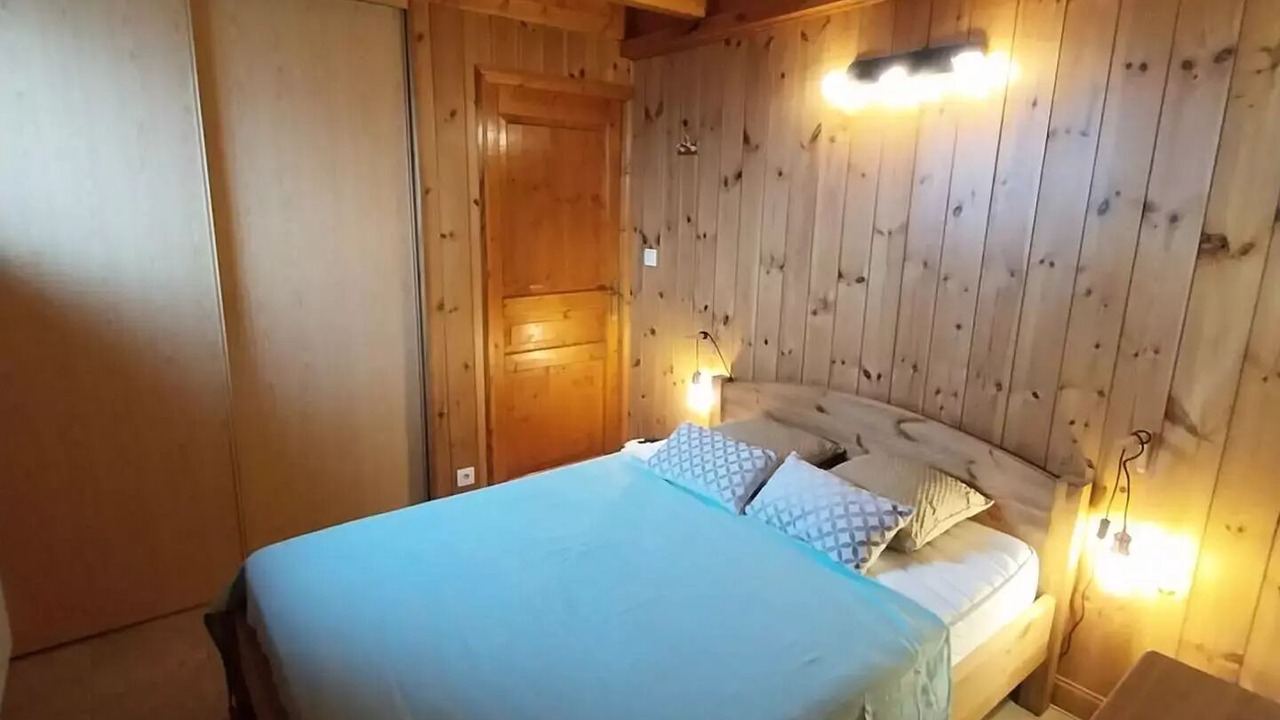 Photo of Bedroom in Reallon