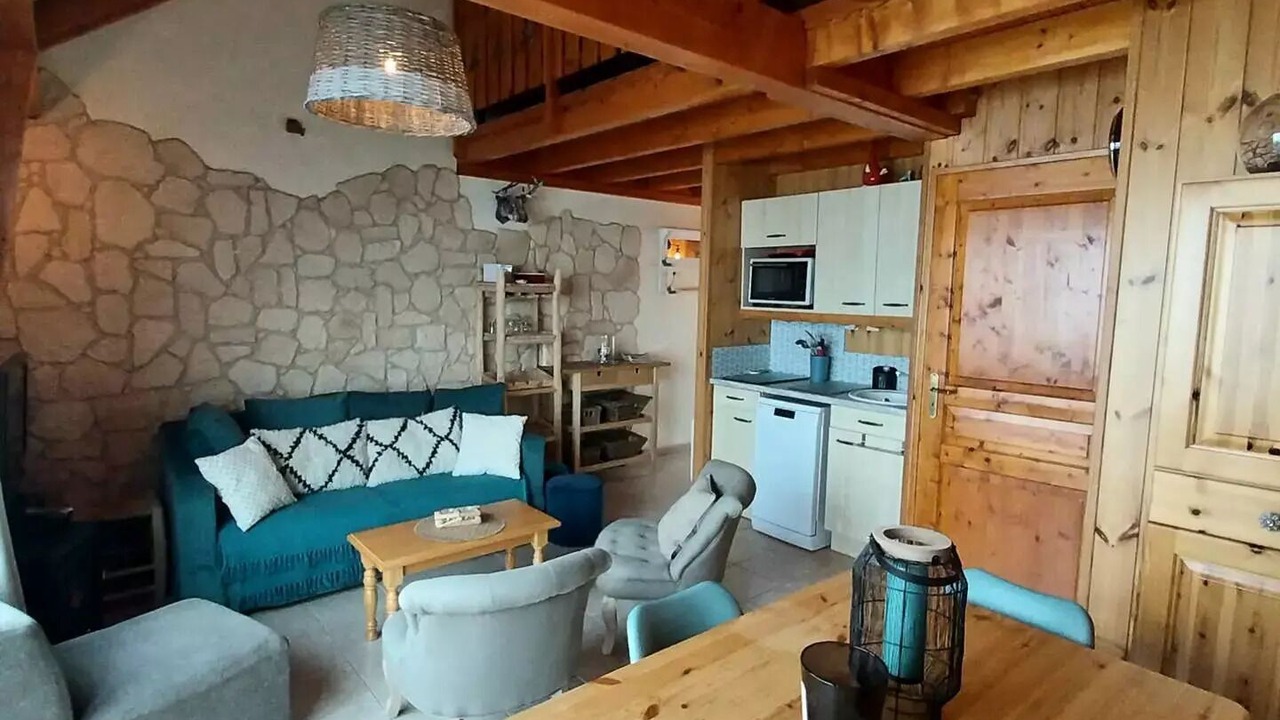 Photo of Livingroom in Reallon