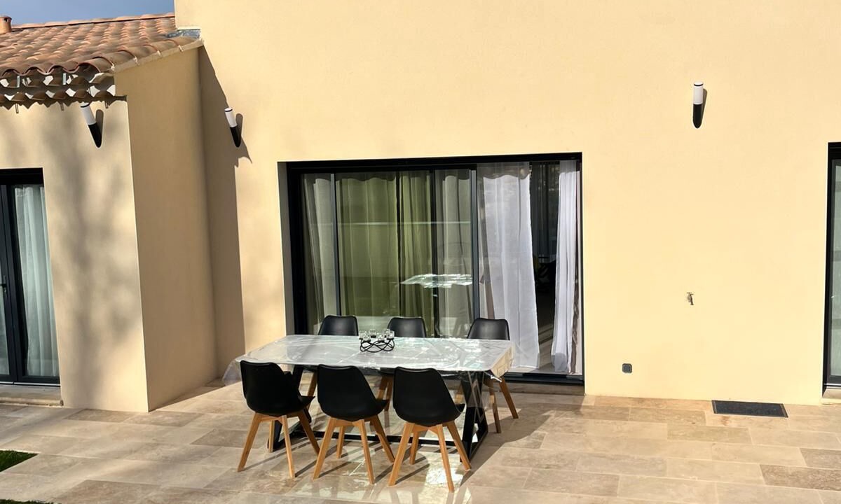Photo of Outdoor in Apt