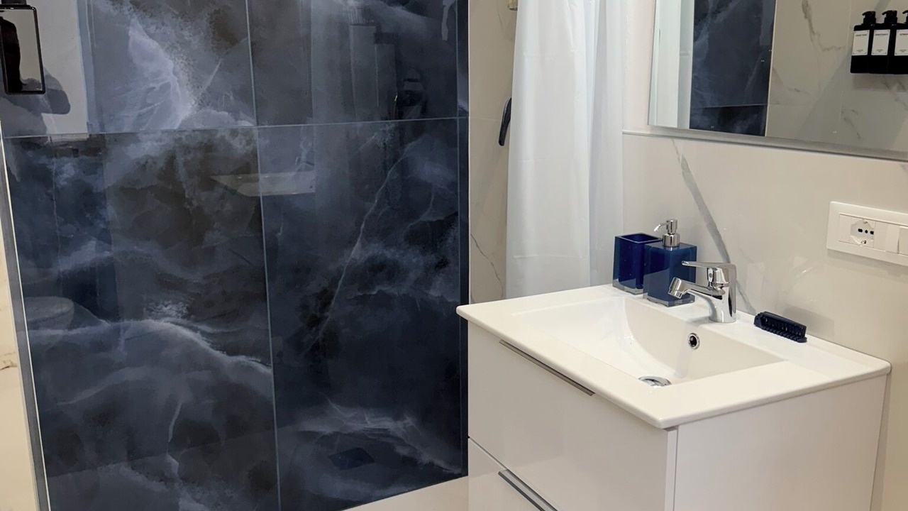 Photo of Bathroom in Livorno