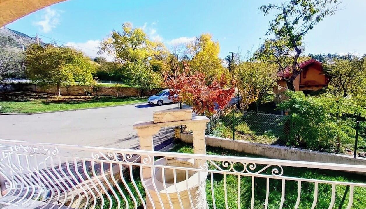 Photo of Patio Balcony in La Batie-Neuve