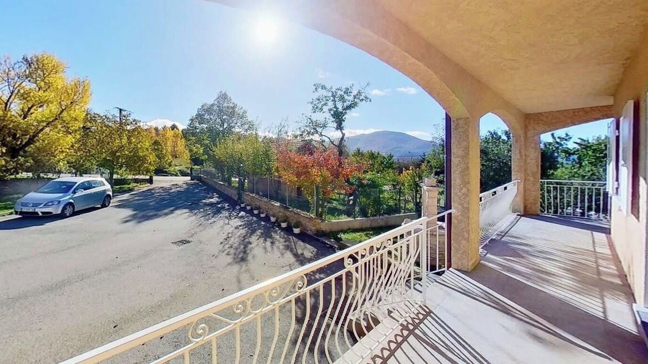 Photo of Patio Balcony in La Batie-Neuve