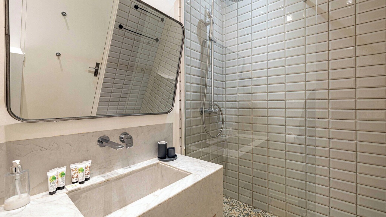 Photo of Bathroom in Carnot