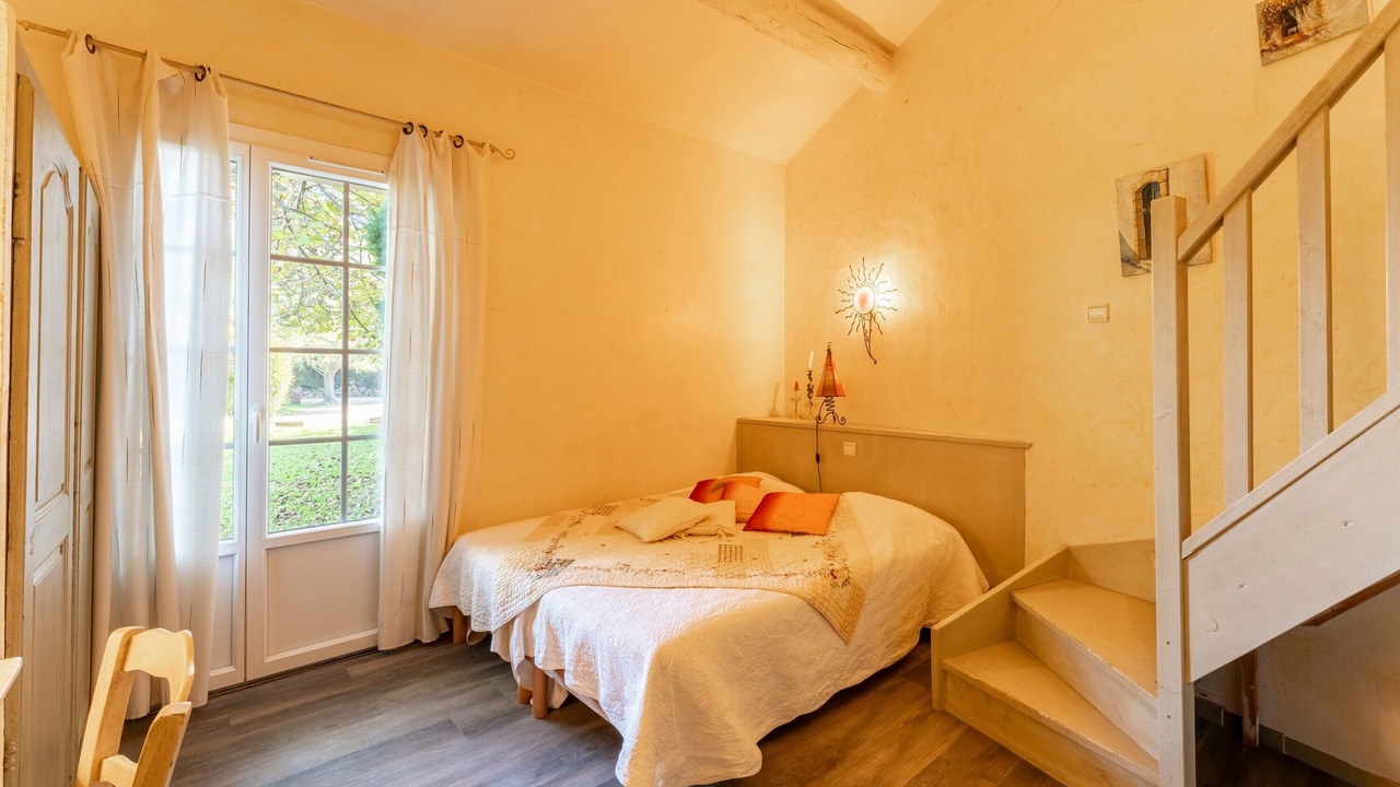 Photo of Bedroom in Velleron