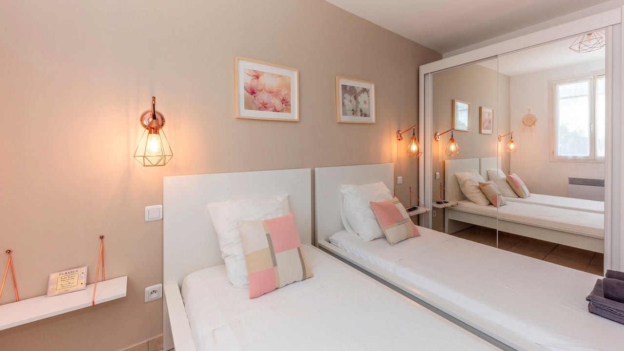 Photo of Bedroom in Sillans-la Cascade