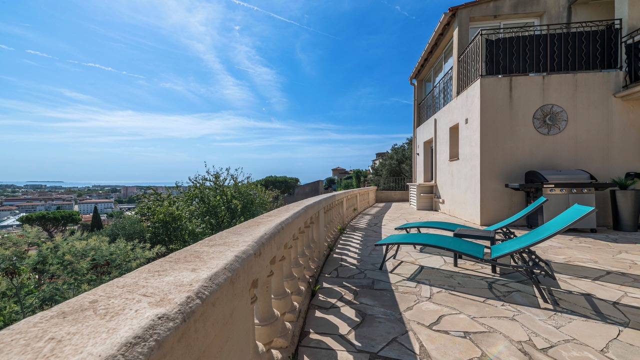 Photo of Others in Les Termes