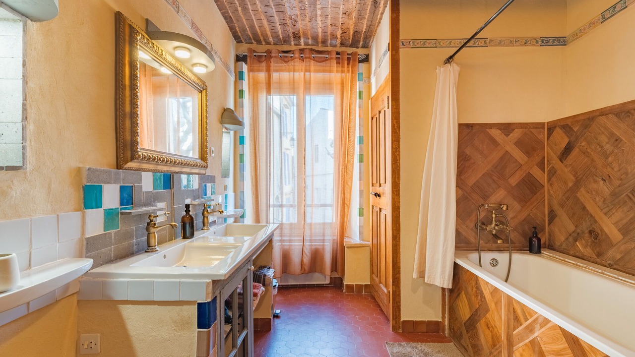 Photo of Bathroom in Tavernes
