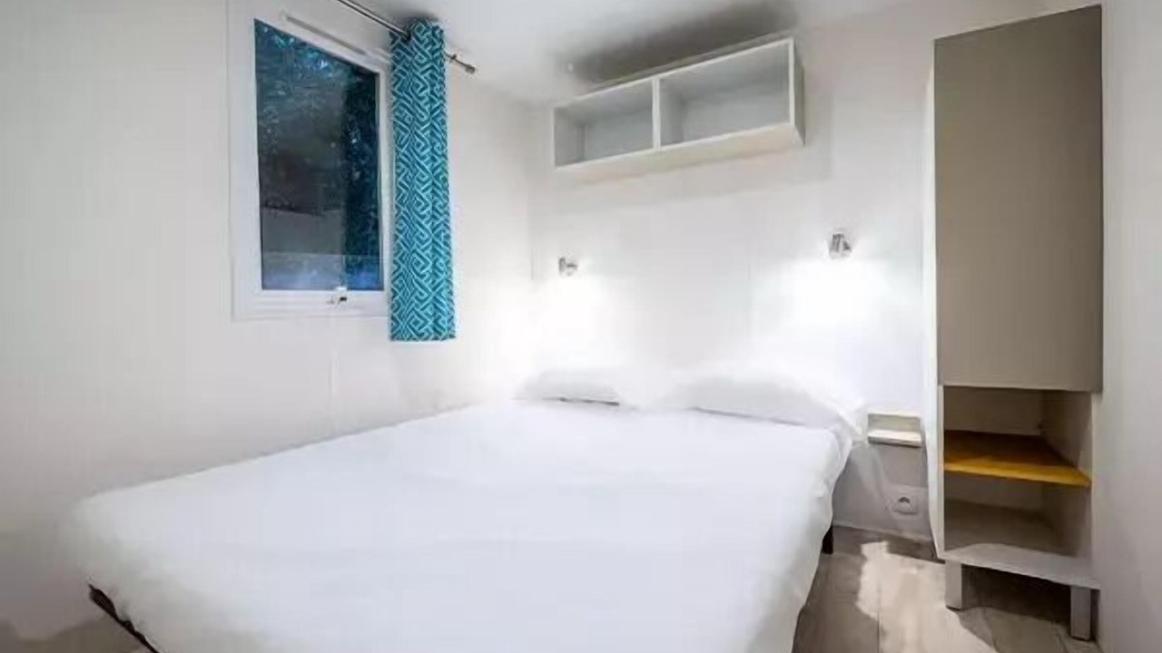 Photo of Bedroom in Carry-le-Rouet