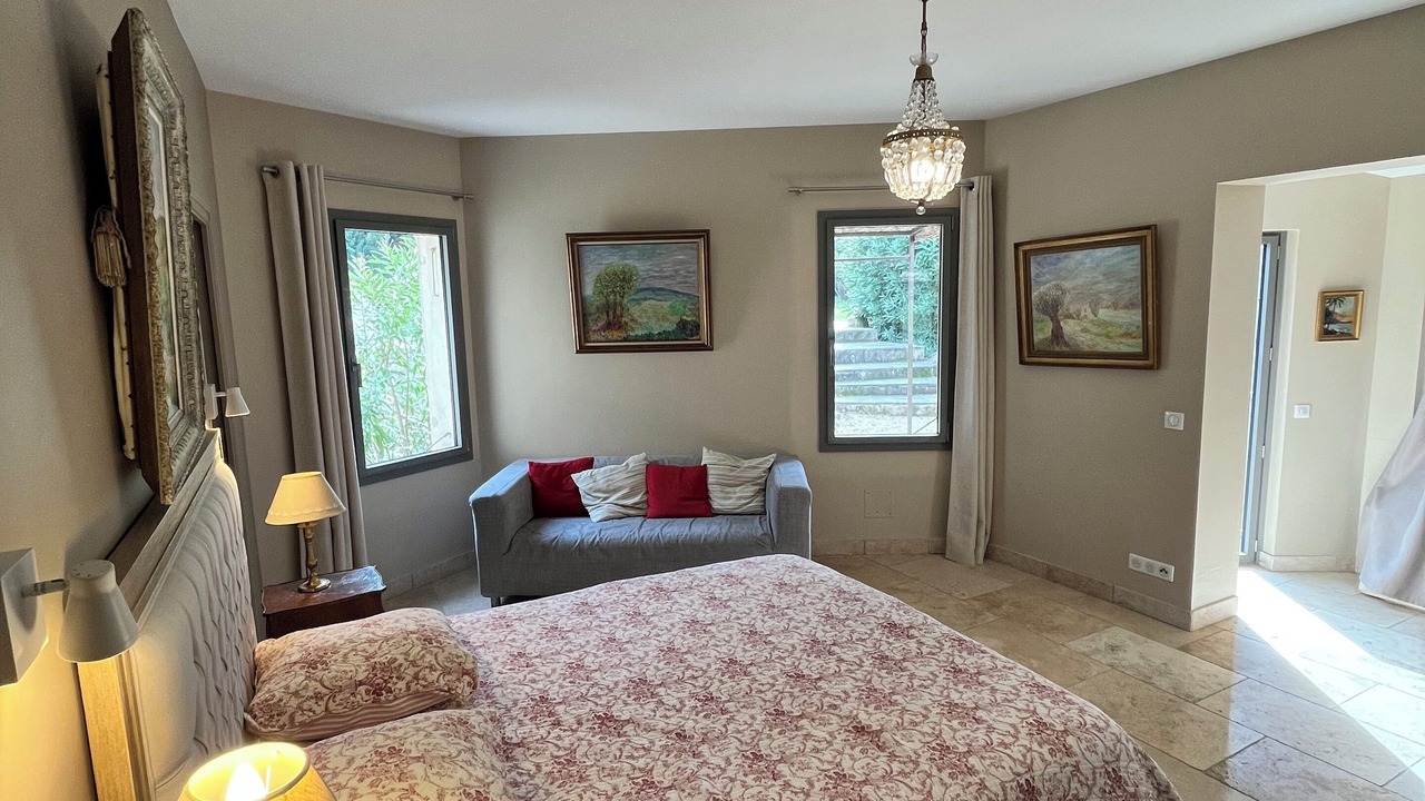 Photo of Bedroom in St.-Remy-de-Provence