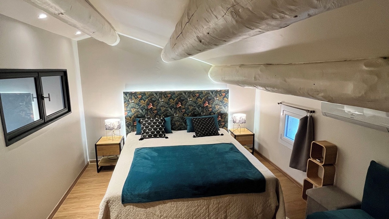 Photo of Bedroom in St.-Remy-de-Provence