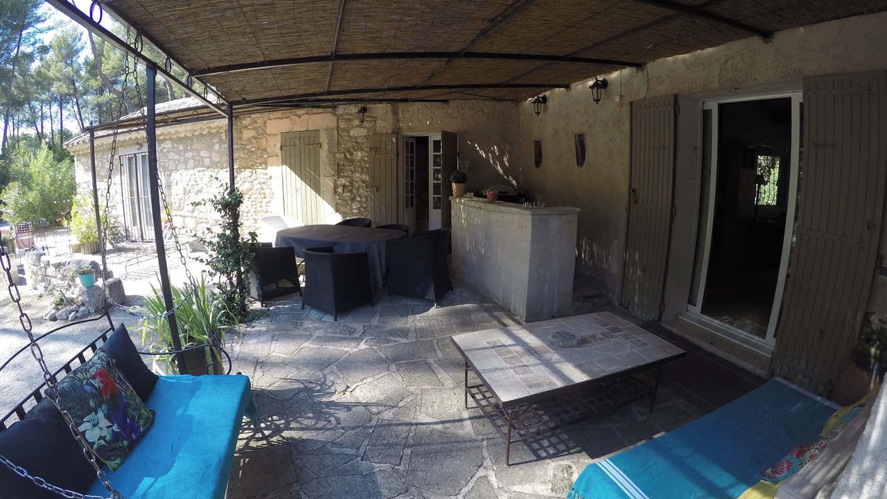 Photo of Patio Balcony in St.-Remy-de-Provence