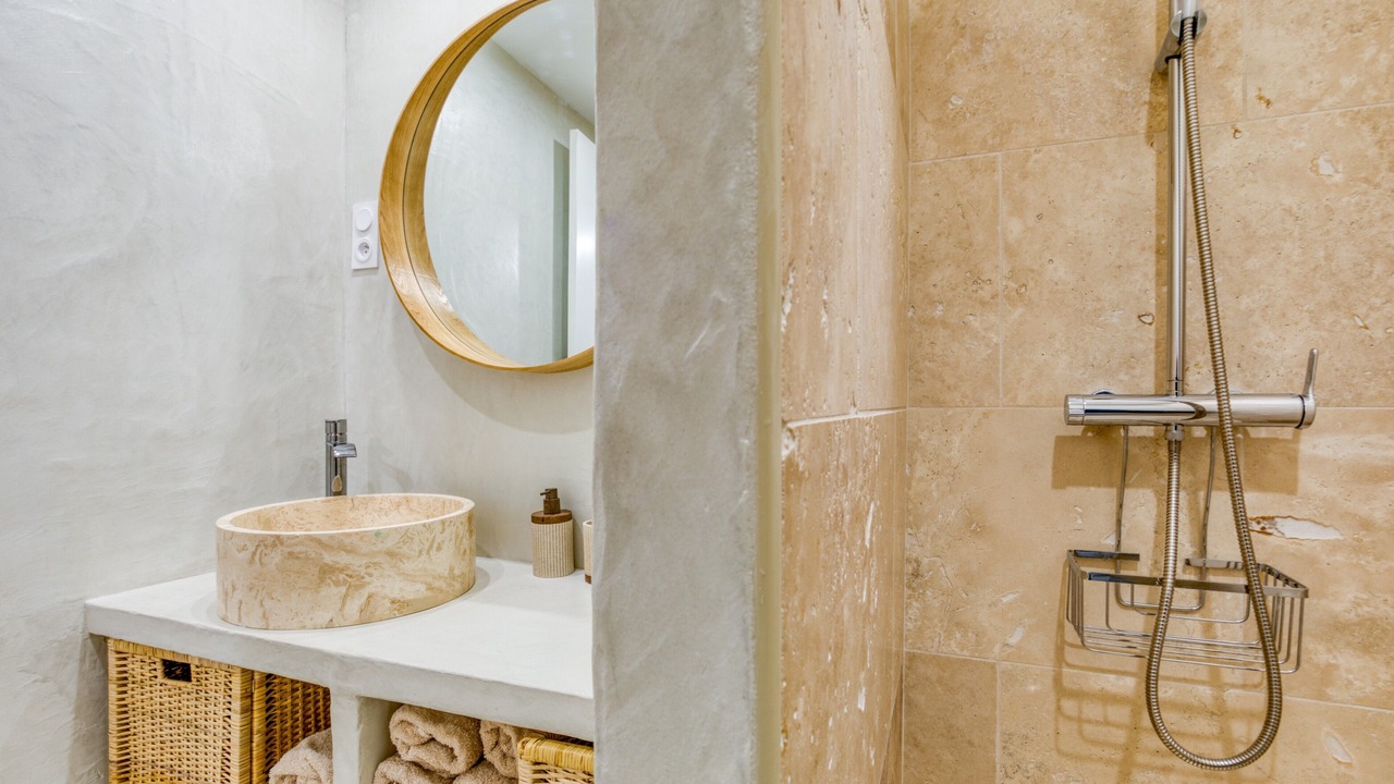 Photo of Bathroom in Aigues-Mortes