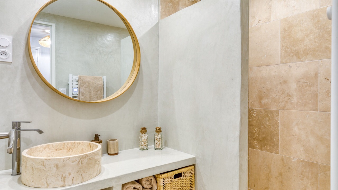 Photo of Bathroom in Aigues-Mortes