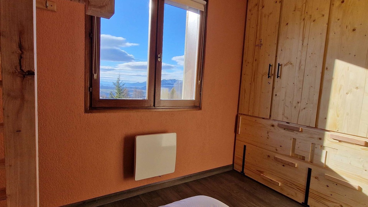 Photo of Bedroom in Saint-Michel-de-Chaillol