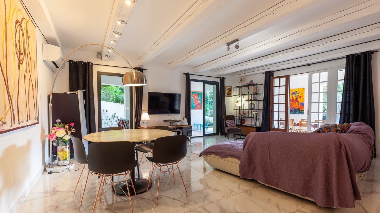 Photo of Bedroom in La Madrague