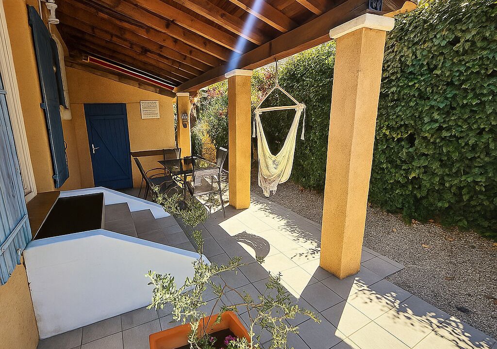 Photo of Outdoor in Eyguieres