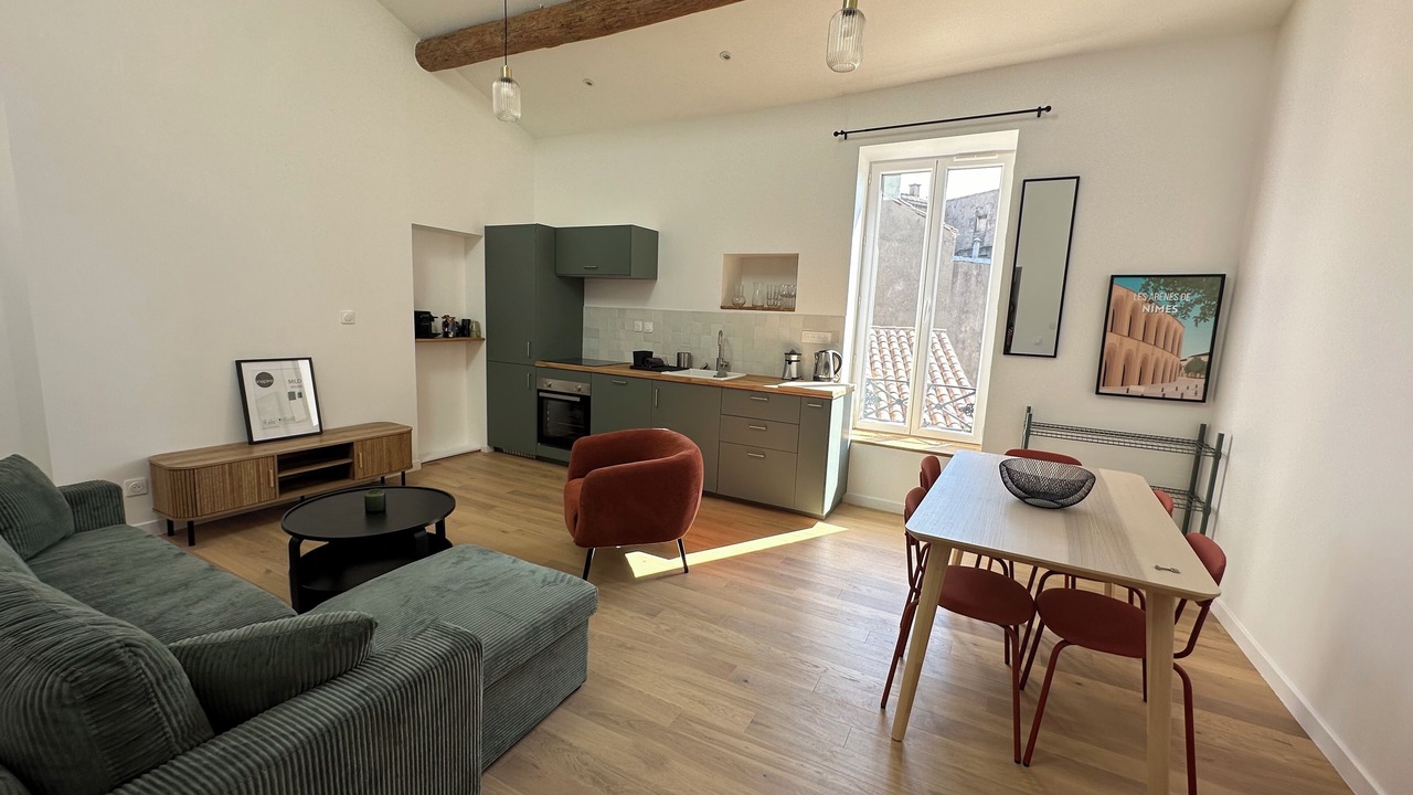 Photo of Livingroom in Nimes City Centre