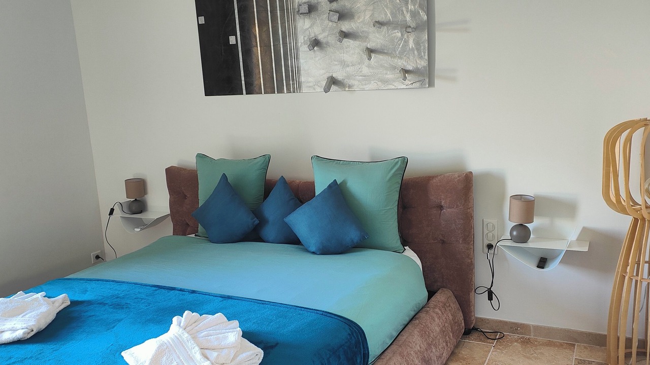 Photo of Bedroom in Cavaillon