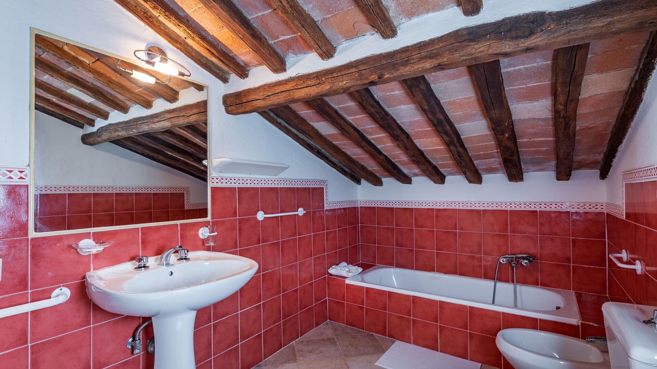 Photo of Bathroom in Castellina in Chianti