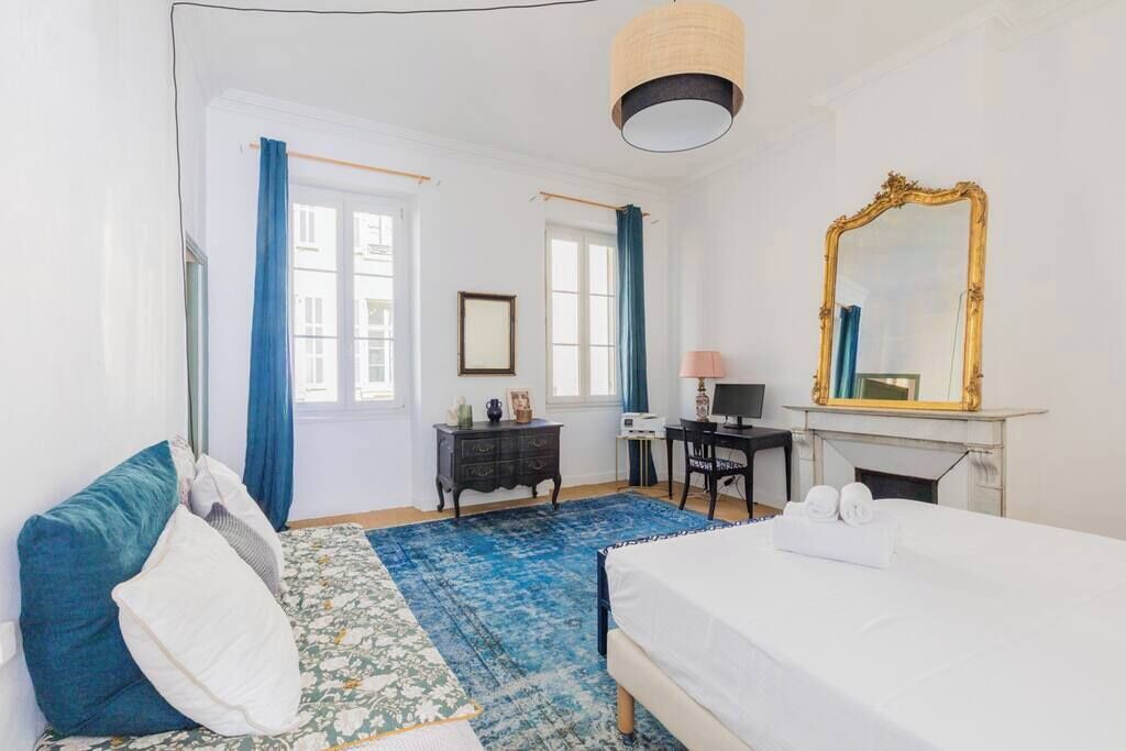 Photo of Bedroom in Opera