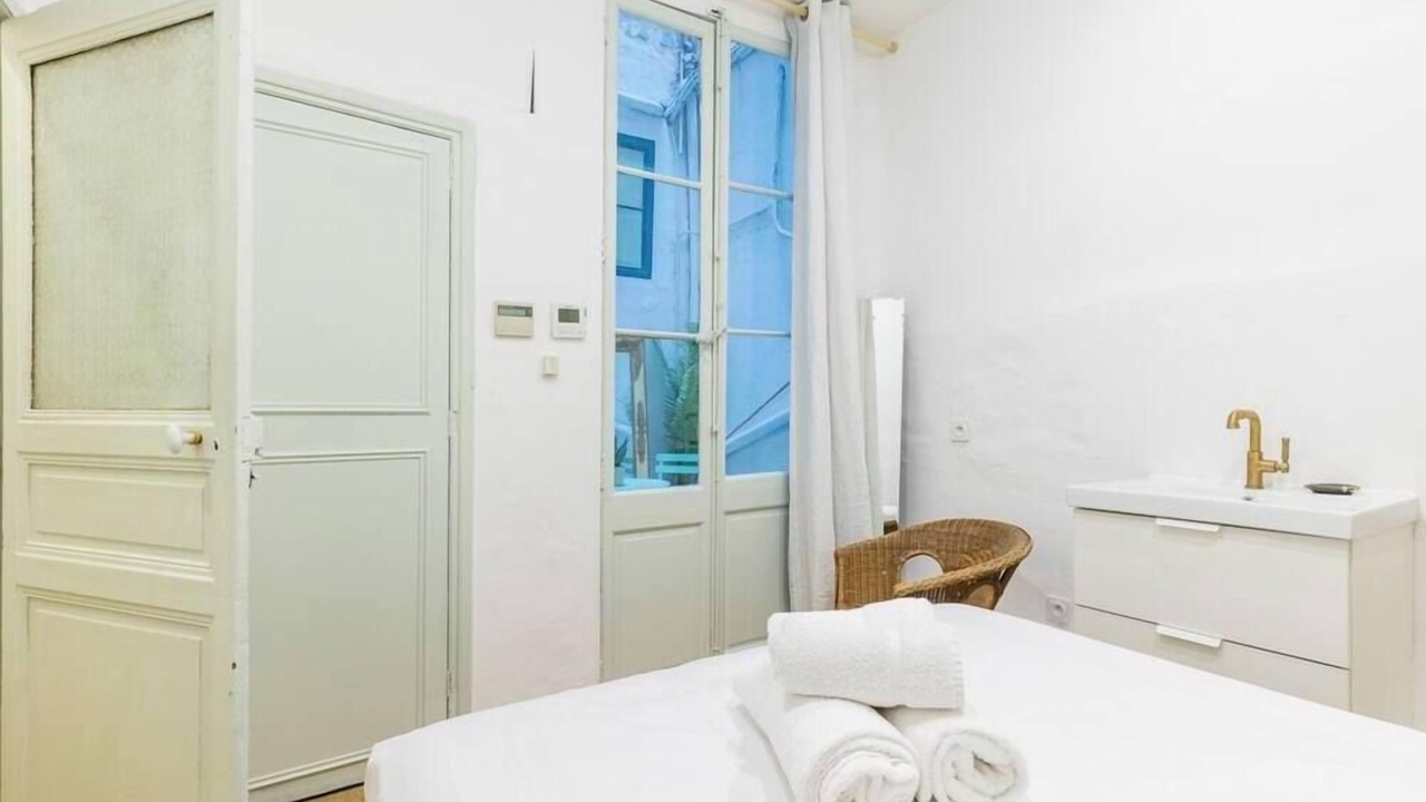 Photo of Bedroom in Opera