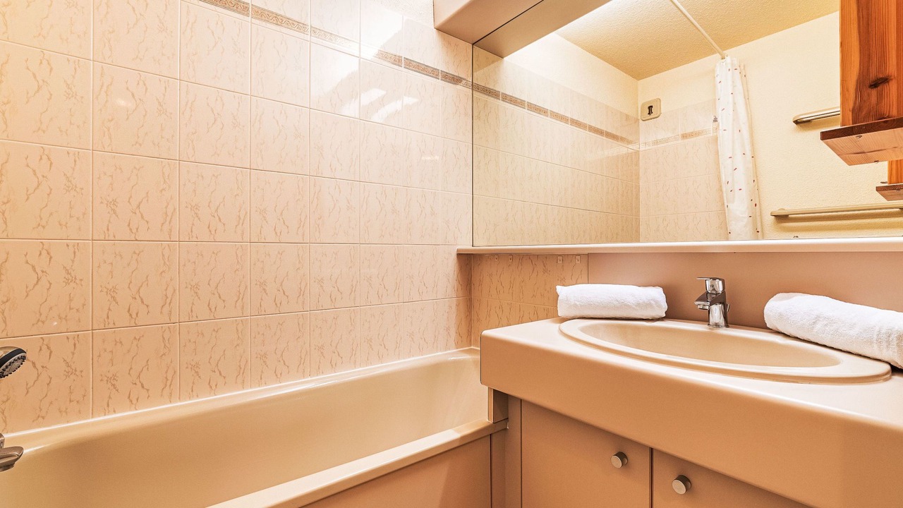 Photo of Bathroom in Gassin