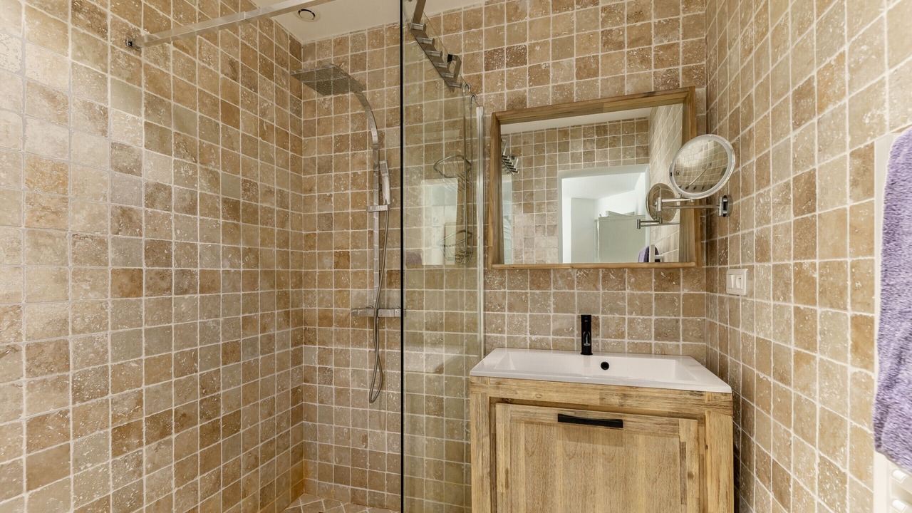 Photo of Bathroom in Bonnieux