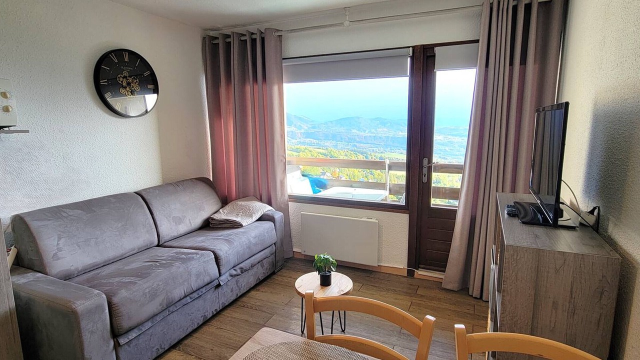 Photo of Livingroom in Saint-Michel-de-Chaillol