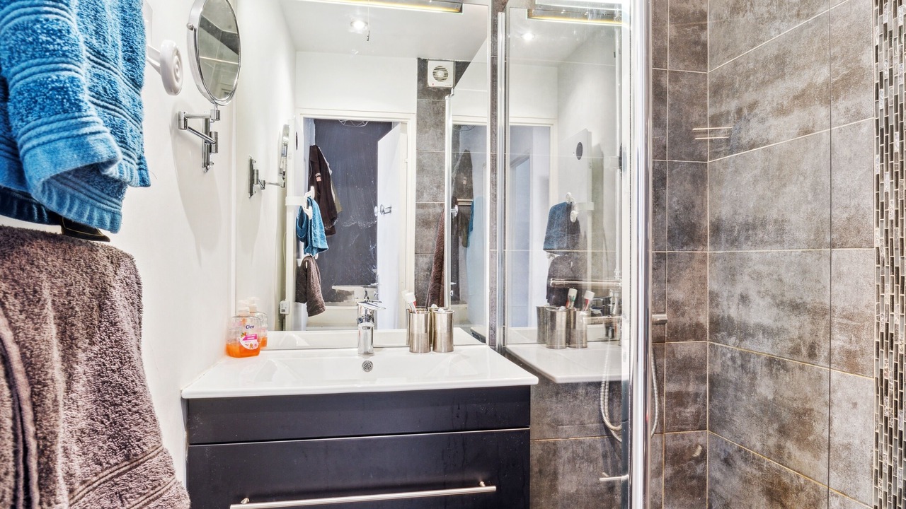 Photo of Bathroom in Cogolin