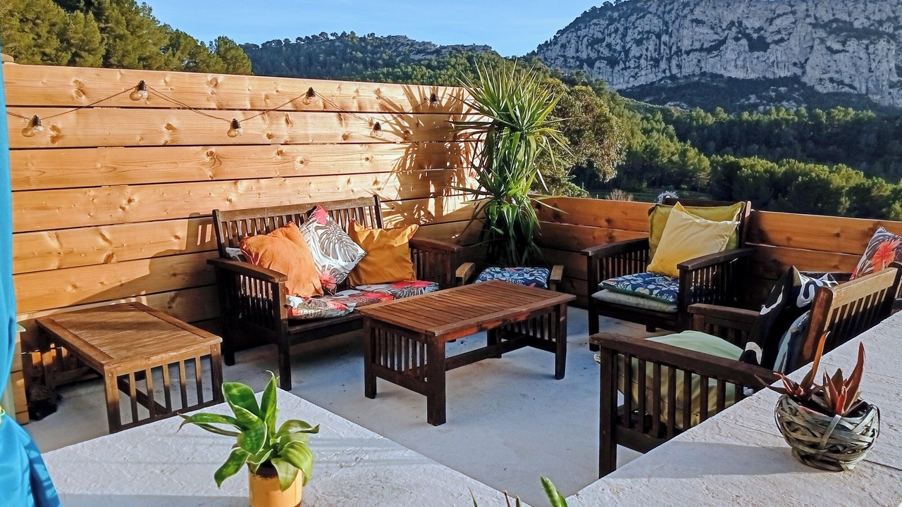 Photo of Patio Balcony in Evenos