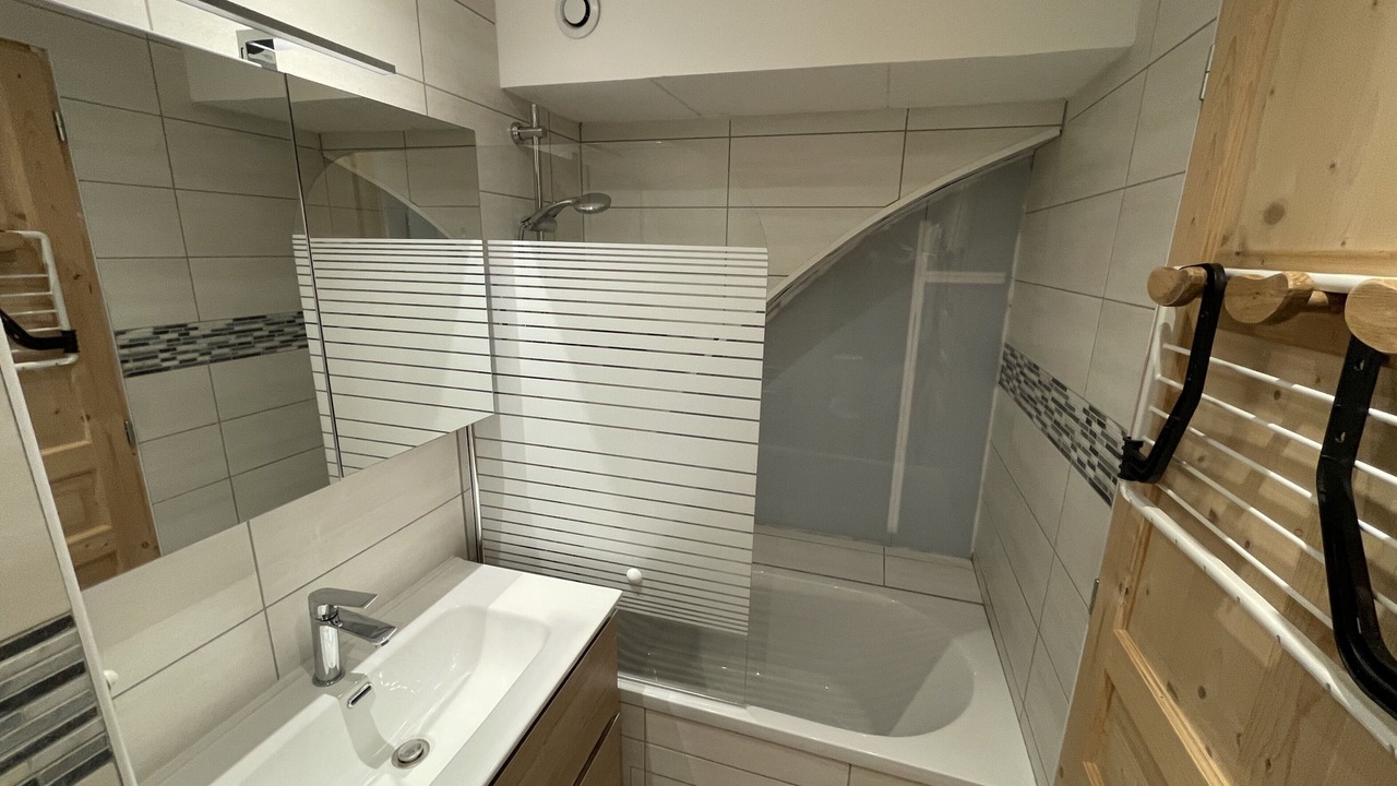 Photo of Bathroom in Forville