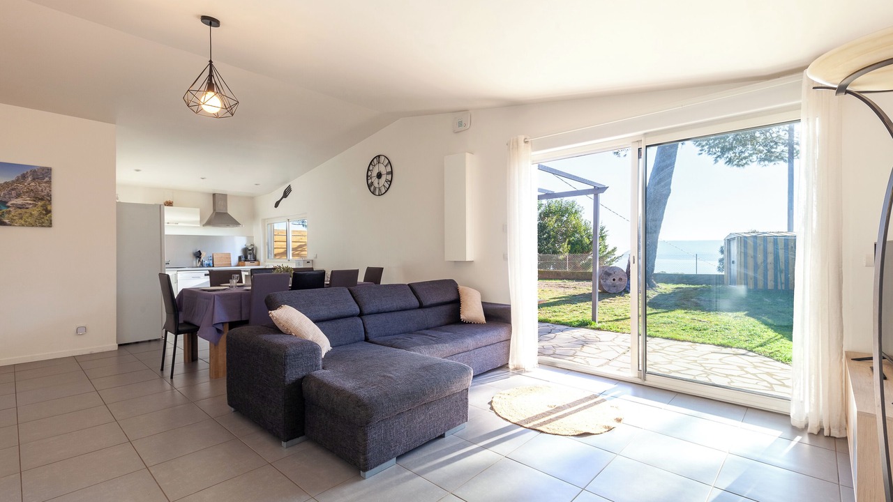 Photo of Livingroom in Istres