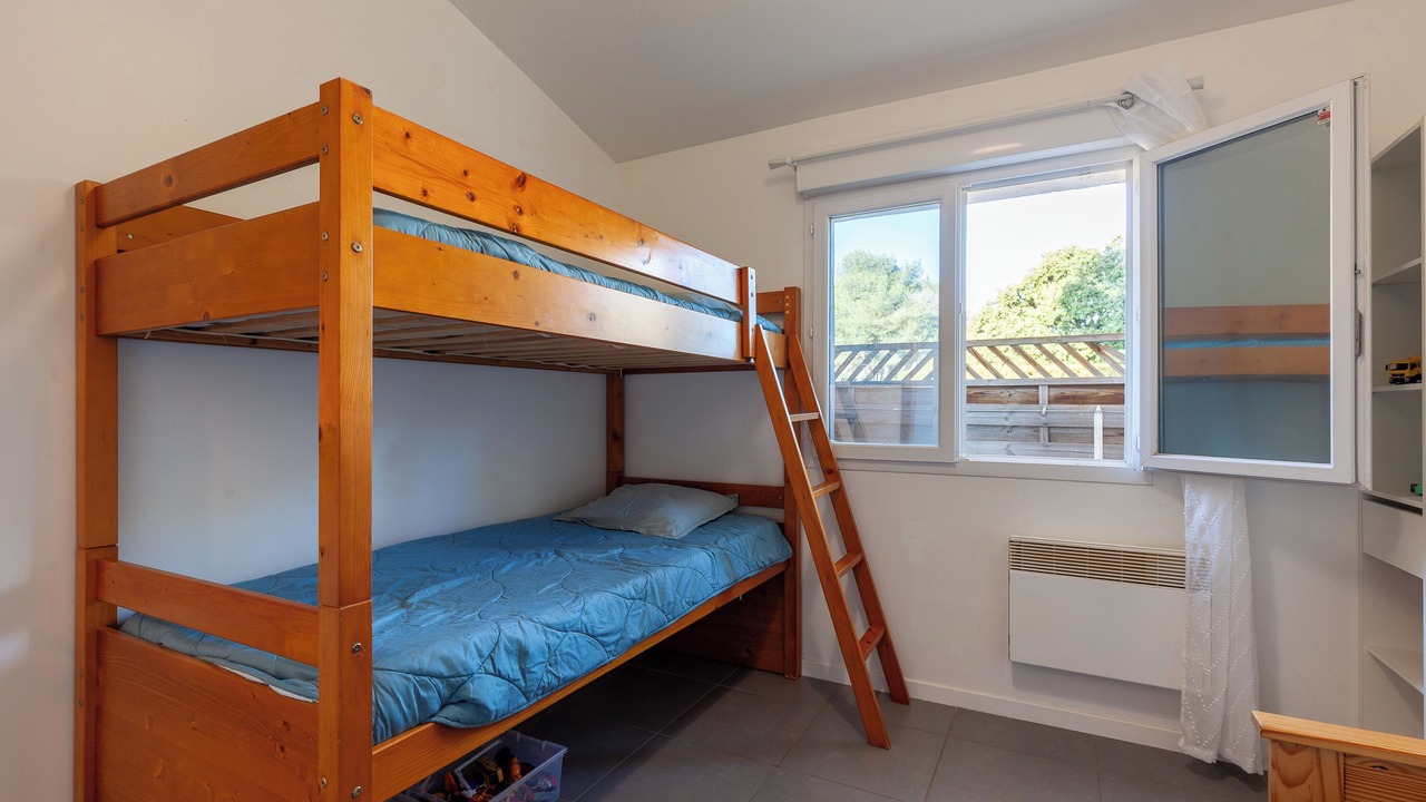 Photo of Bedroom in Istres