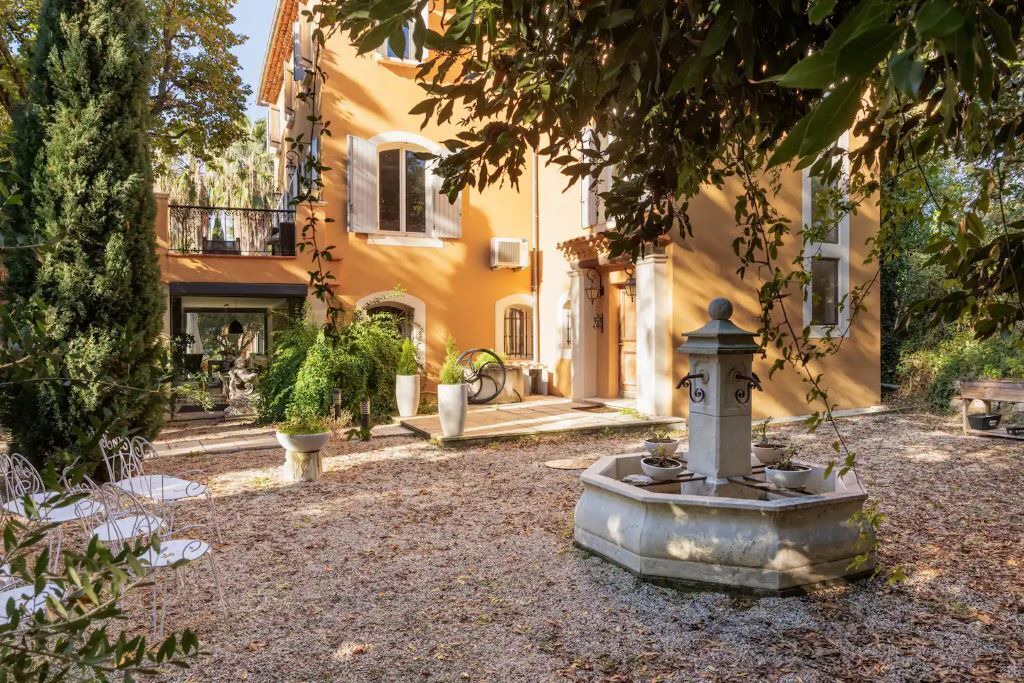 Photo of Patio Balcony in Gemenos