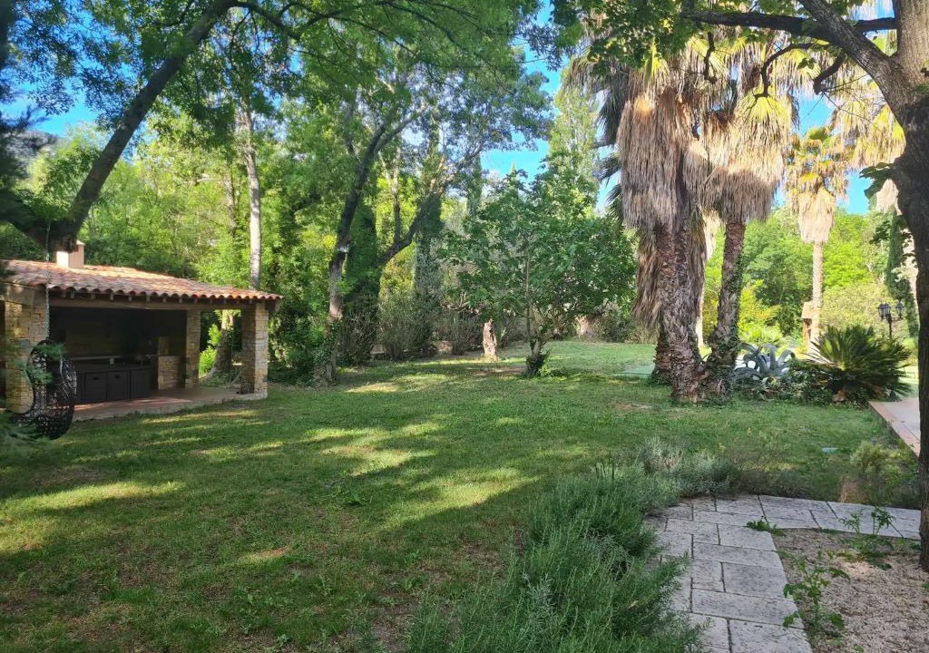 Photo of Outdoor in Gemenos