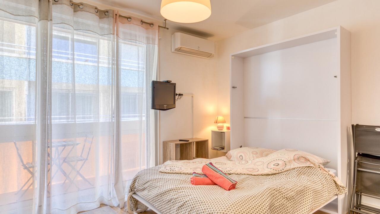 Photo of Bedroom in Palavas-les-Flots