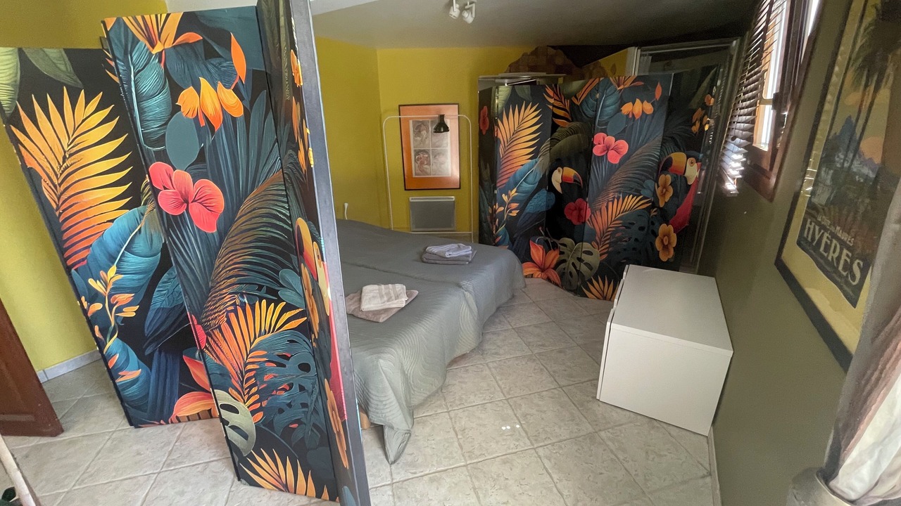 Photo of Bedroom in Pierrefeu-du-Var