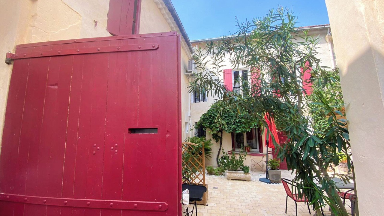 Photo of Patio Balcony in Eyragues