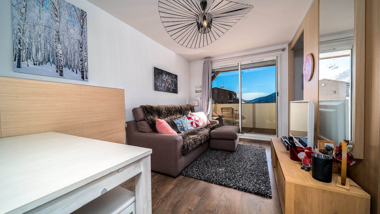 Photo of Livingroom in Allos