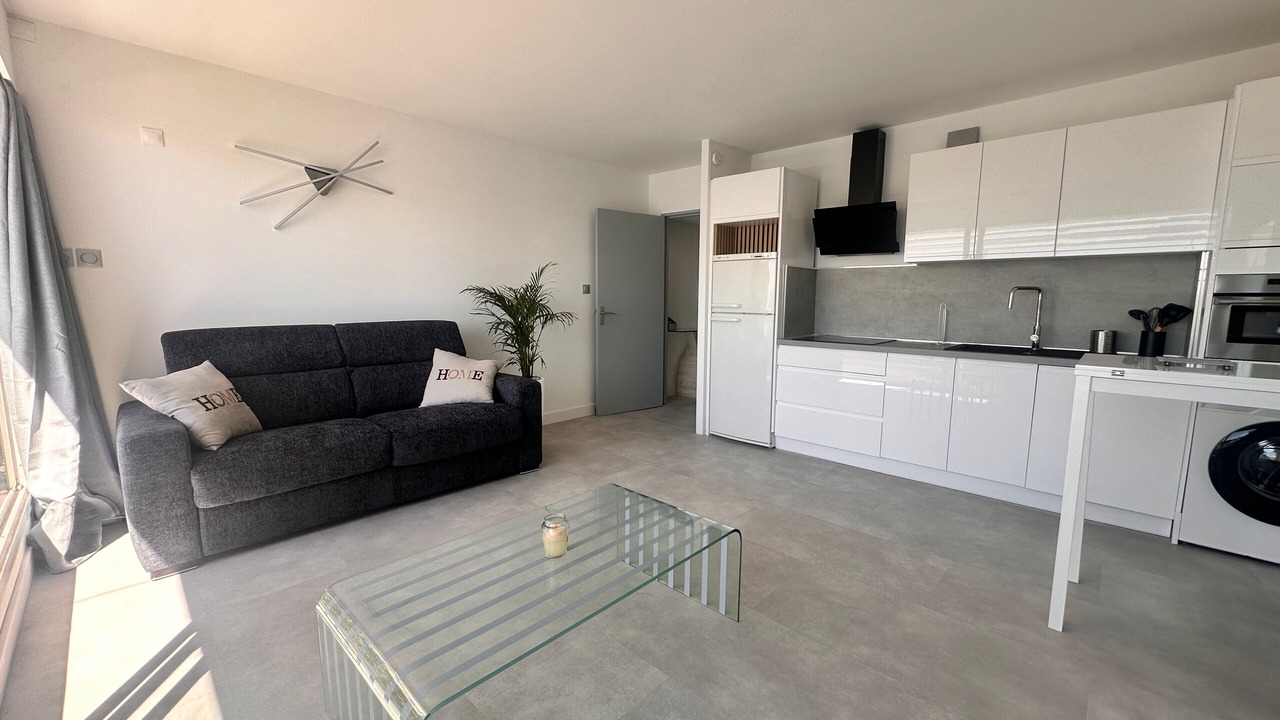 Photo of Livingroom in Le Grau-Du-Roi