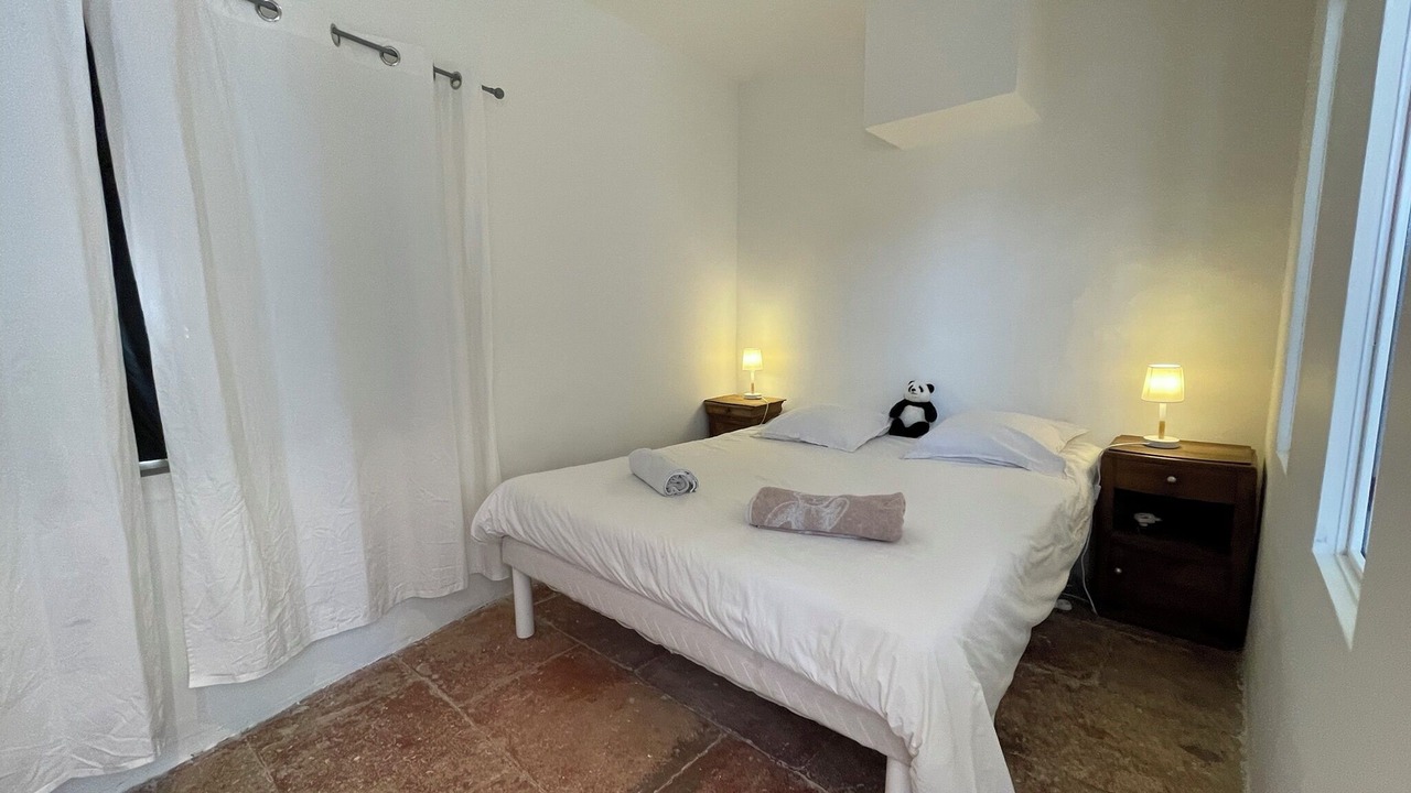 Photo of Bedroom in Junas